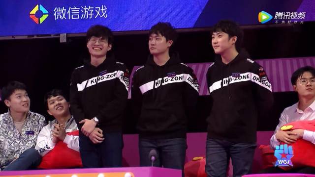 LLA赛后采访Faker：我觉得打游戏很有趣 再次和GEN交手很开心