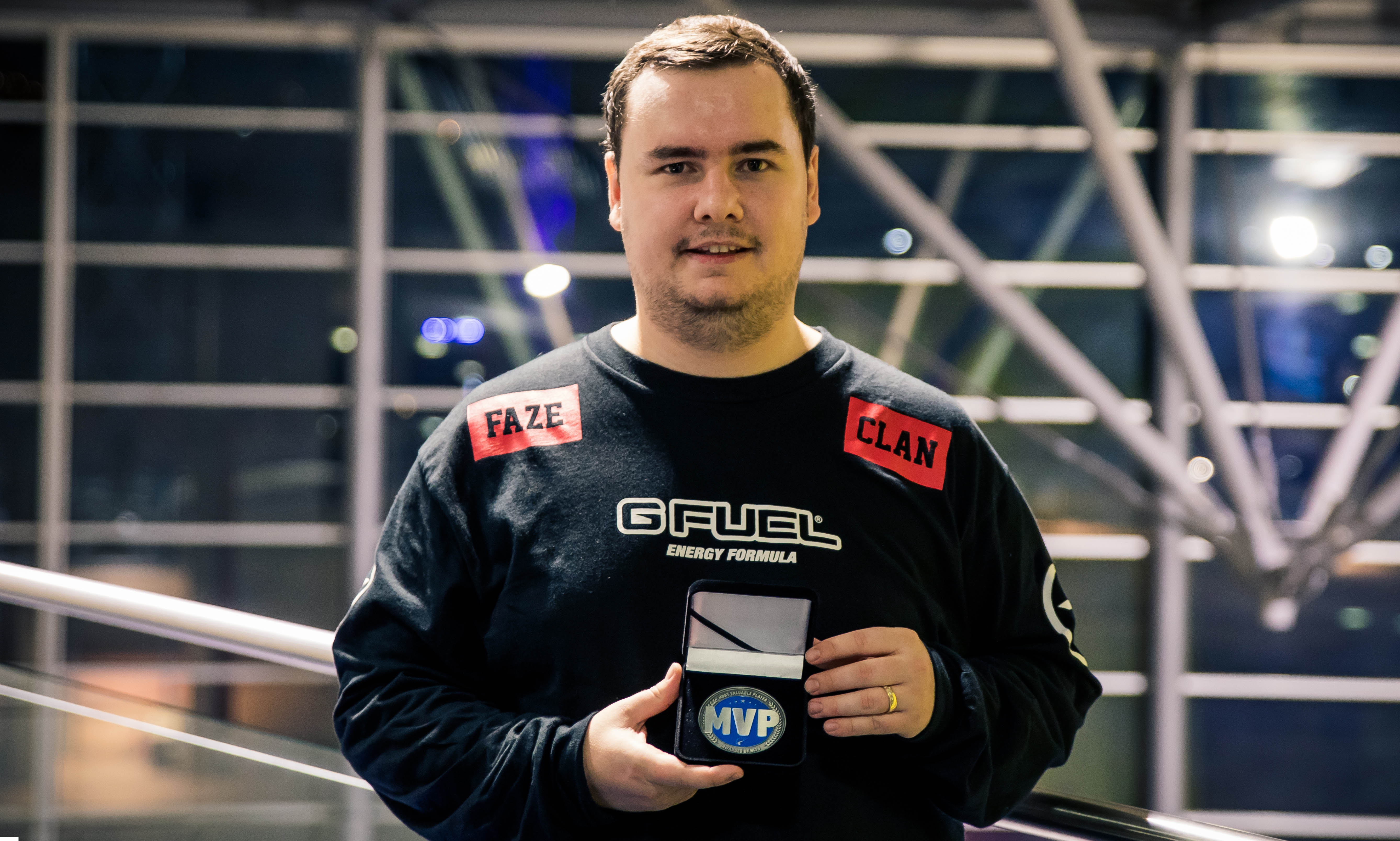 腾讯积极筹备英雄联盟S10，希望能克服疫情顺利举行